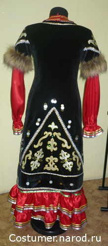 Женский башкирский национальный костюм