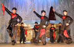 Костюмы для грузинского танцевального ансамбля