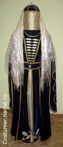 кабардинский женский национальный  костюм