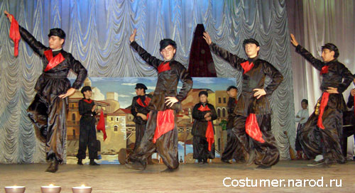 Костюмы для грузинского танцевального ансамбля