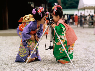 Праздничное кимоно - японский национальный костюм
